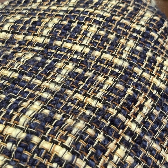 Vintage looking tweed mini skirt ✨ - Picture 2 of 4